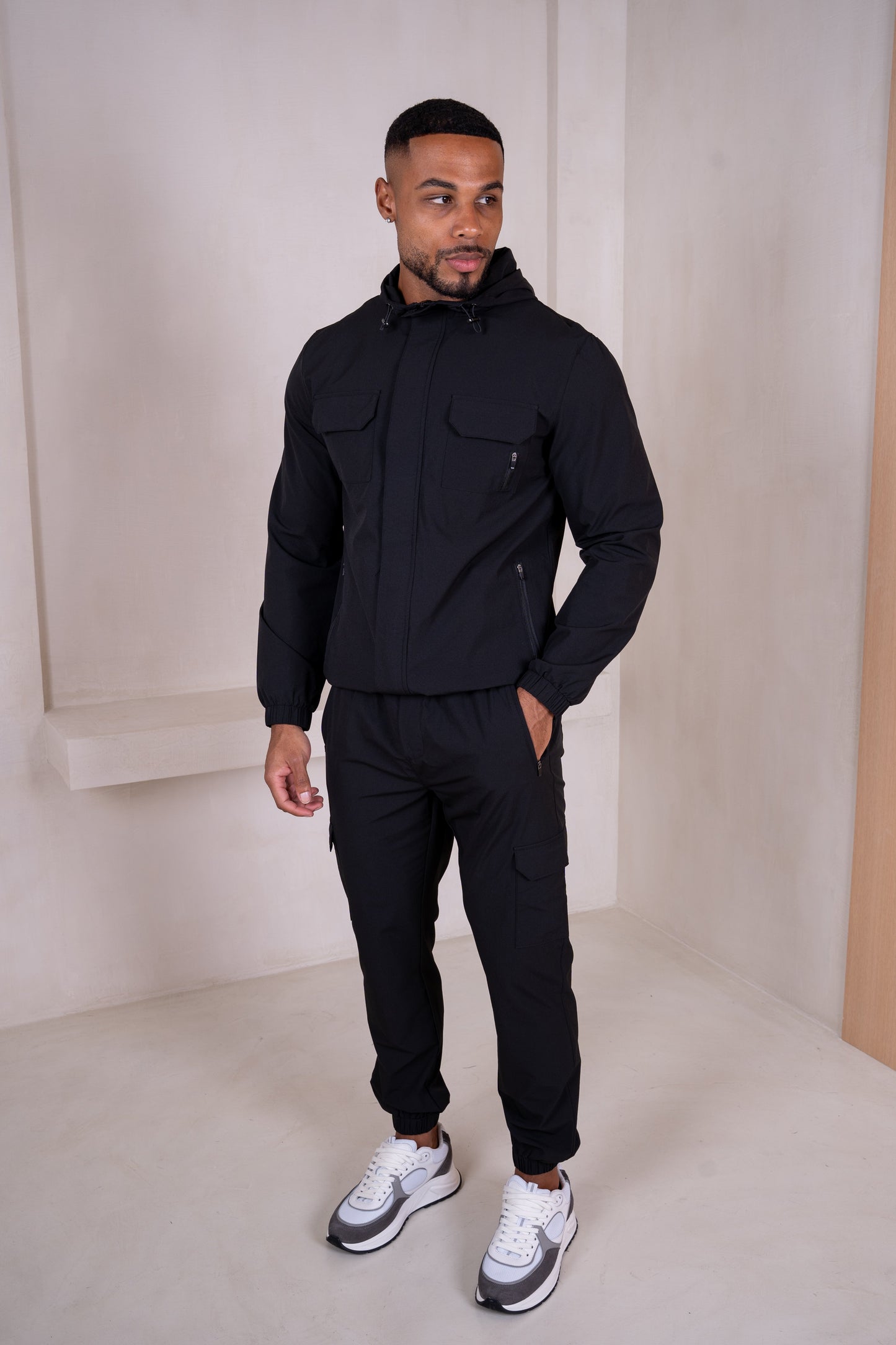 Technical V3 Cargo Pants - Black